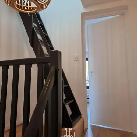 Rive Sud Charming Center 2 Guests * オンフルール